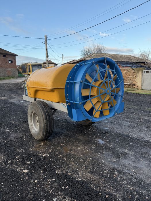 Вентилаторна пръскачка 1500 л.