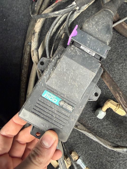 Газов инжекцион за 4 цилиндъра