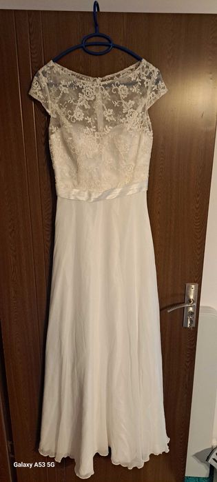 Rochie mireasa nepurtata masura 36