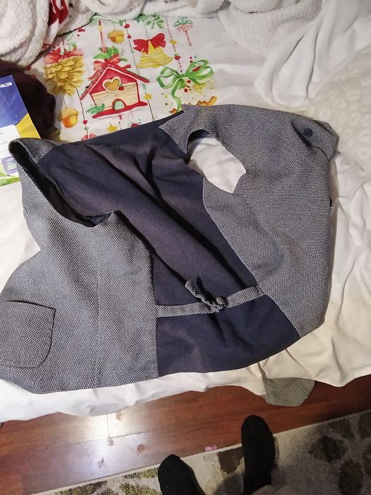 Vesta de băieți în condiții bune