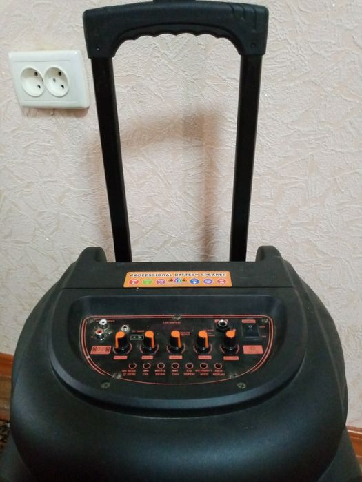 Kalonka Yangi mikrafoni bor