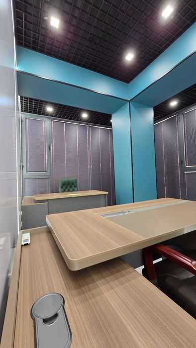 Srochno ofis sotiladi