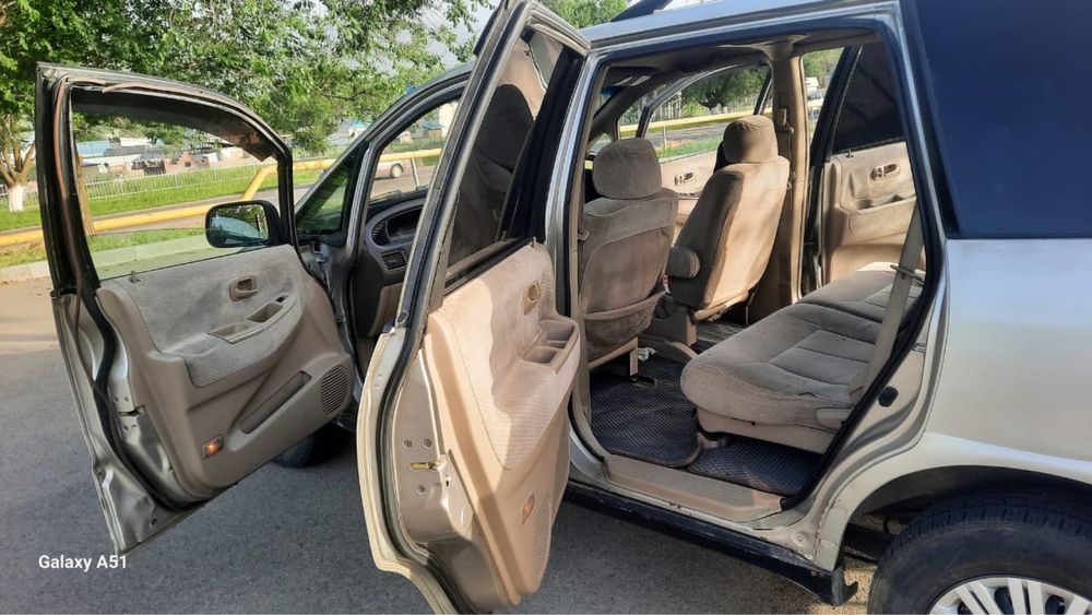 Honda oddysey продам