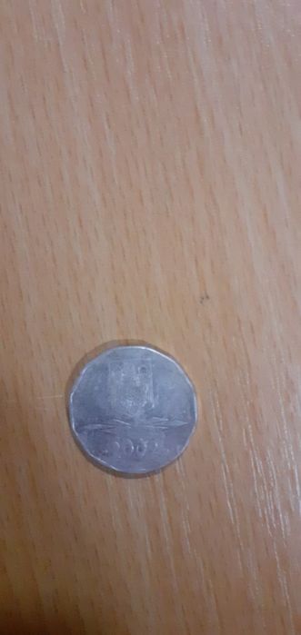Moneda 5000 de lei veche