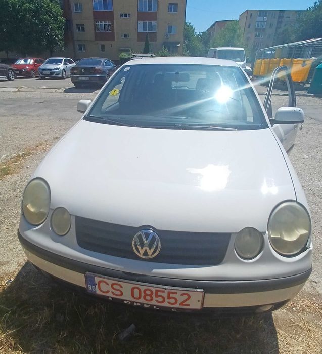 POLO  urgent  numere valabile 1199 € neg.