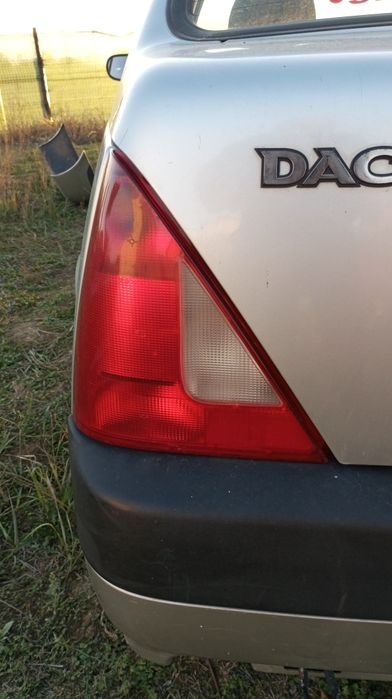 Stopuri stânga, dreapta Dacia Solenza