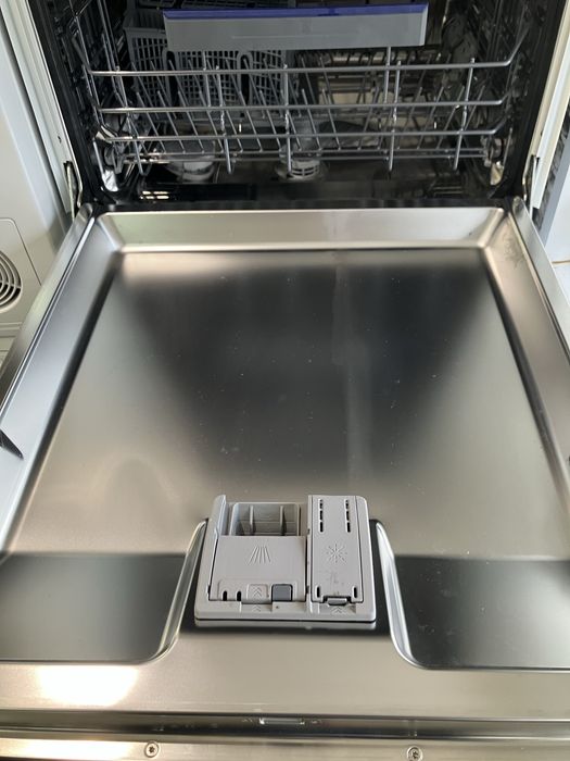 Съдомиялна SIEMENS