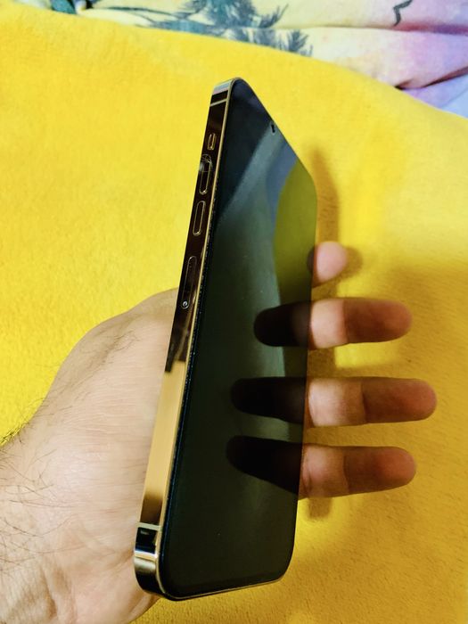 Iphone 13  pentru piese