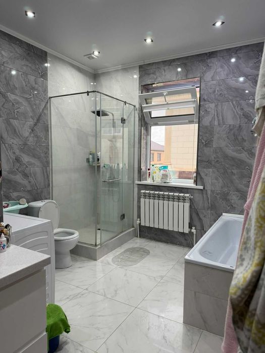 Продам дом ж.м. Рауан