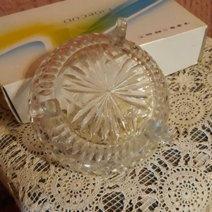 Бонбониера на столче