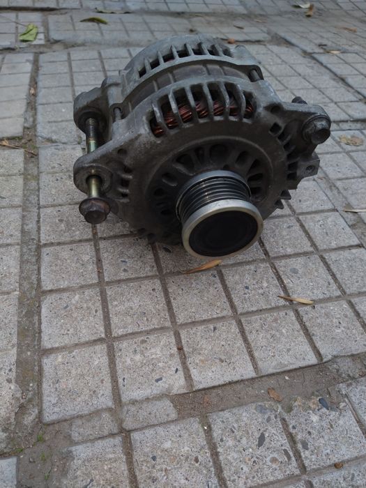 Генератор, стартер и компресор климатик за Нисан Примера п12