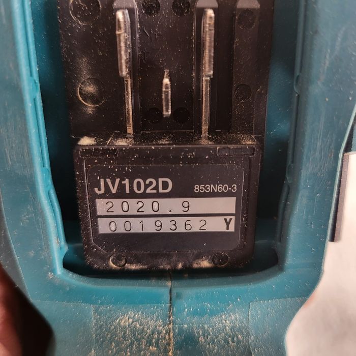 Fierăstrău Pendular Makita JV102D - 12V