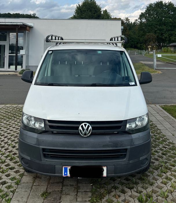 VW Transporter T5 2.0 TDI – autoutilitară (Kastenwagen)