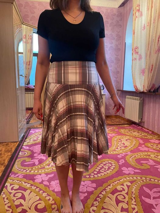 Продаю одежду 48 размер