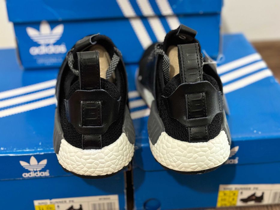 Мъжки маратонки Adidas NMD Runner PK, черни с Boost подметка