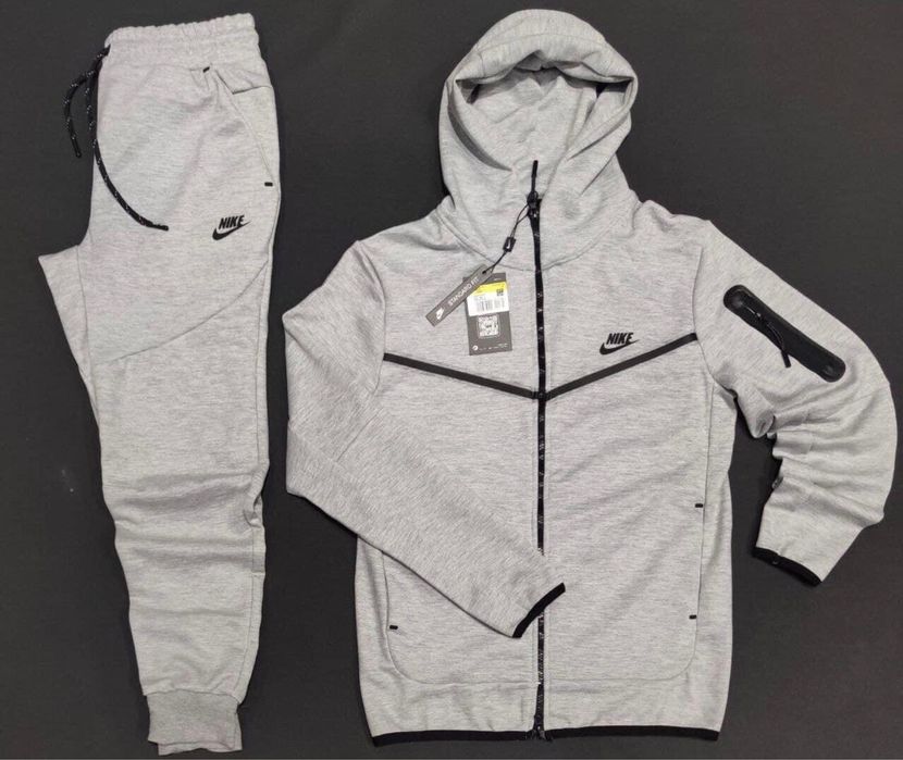 Trening nike tech