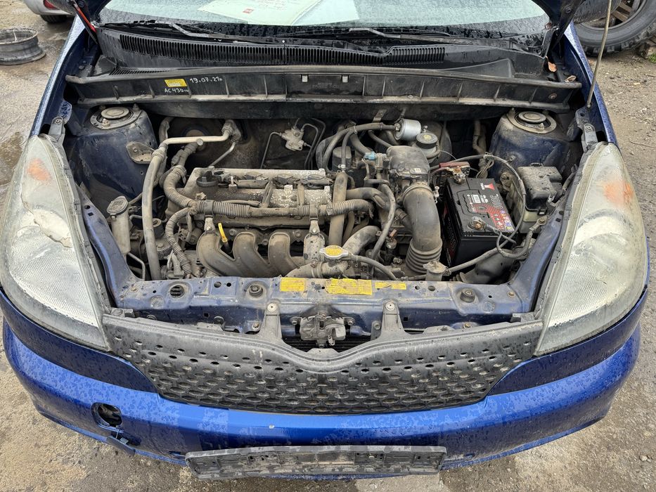 Toyota Yaris Verso 1.3i 16v 86hp AT 2001г На Части