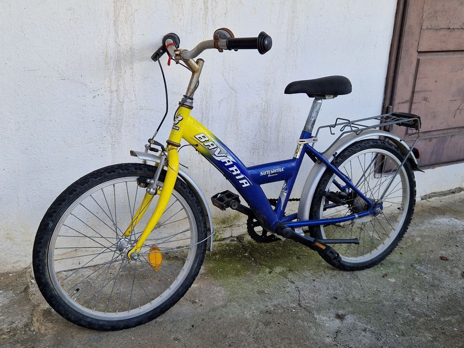 Bicicleta copii ieftin fac curățenie 3 biciclete una de dama