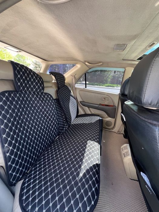 Срочно  кроссовер Lexsus RX 300