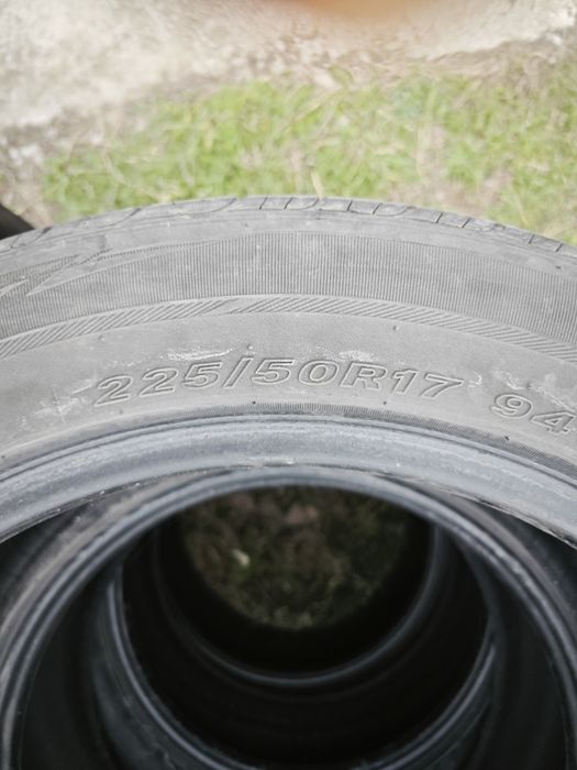 Покрышка Тайота Камри