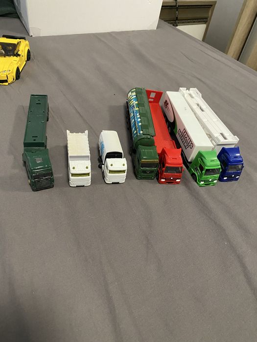 Vand masinute desfacute (DESCRIERE)