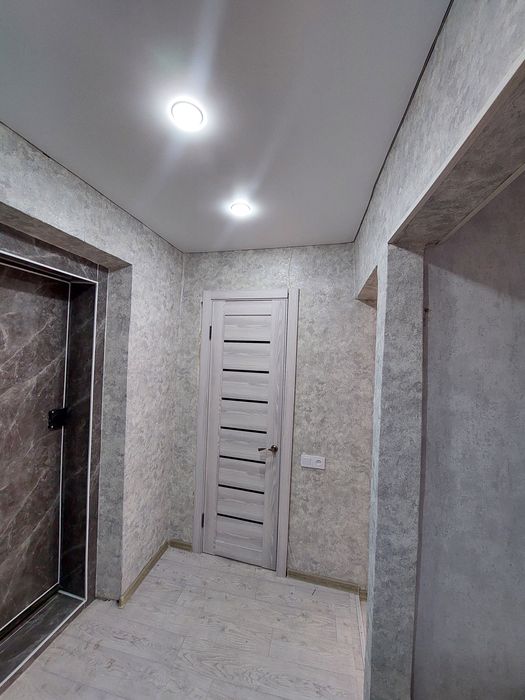 Продам однокомнатную квартиру. Океан.