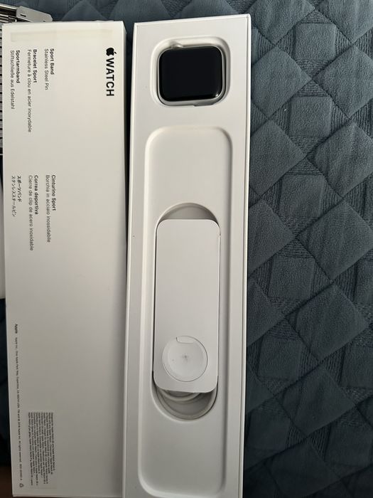 Apple Watch Series 6 40 мм