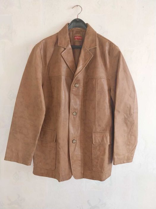 Мъжки кожени якета и палта, Различни модели, размери, цветове