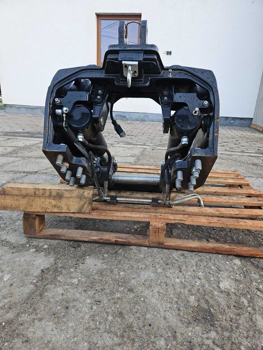 De vanzare tiranti frontali tractor Deutz Agrotron seria 6000