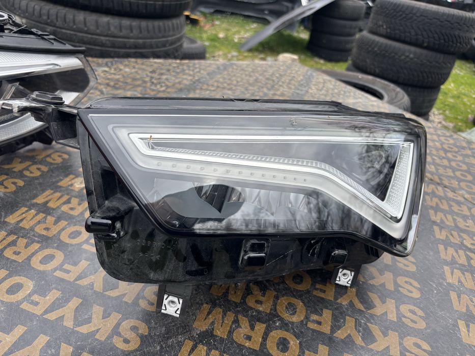 Фар Seat Ateca Cupra