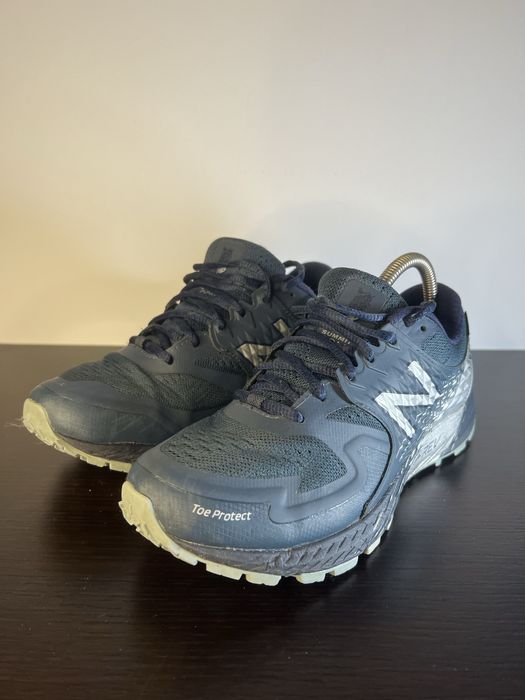 New balance Summit QOM GTX - оригинални маратонки. EU38