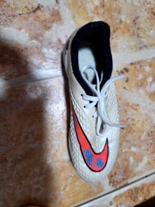 Ghete fotbal Nike HyperVenom copii