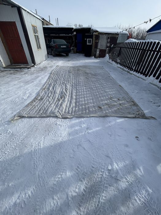 Продам одеяло для машин