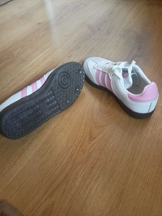 Дамски маратонки ADIDAS 36