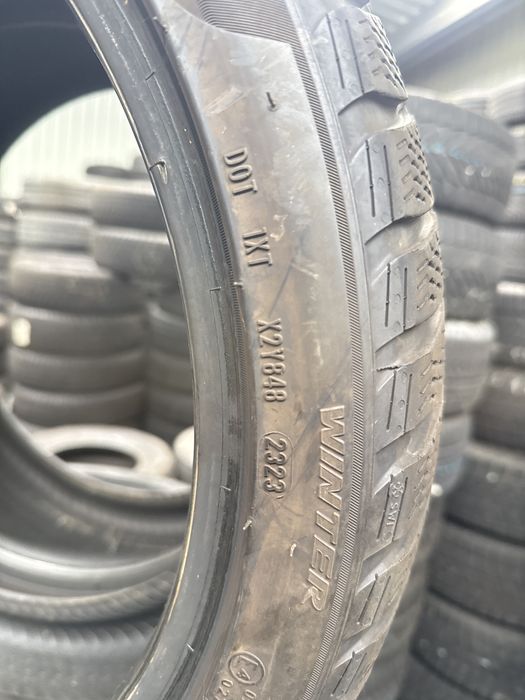 Anvelope de iarna 225/40 R19