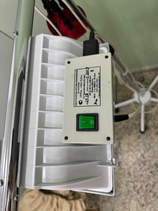 Облучатель ртутно-кварцевый на штативе ОРКш-Мед ТеКо