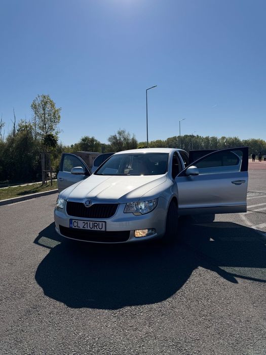 Škoda Superb 2010 diesel, 5.930 € — imagine 2