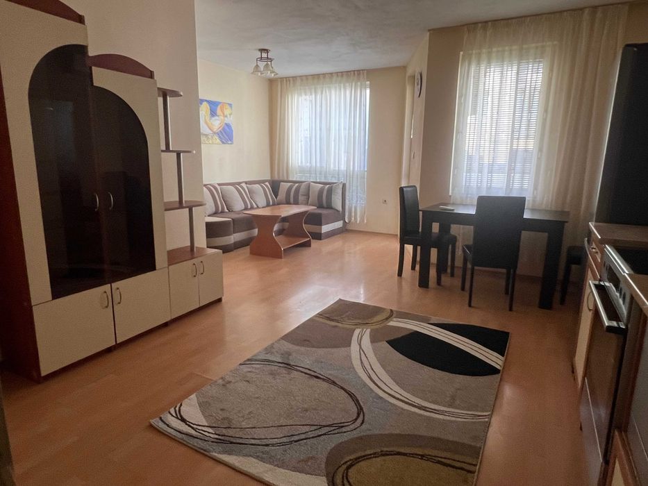 Дава се под наем Тристаен апартамент в Варна, Генералите - 100 кв.м за 612 € - Снимка #2