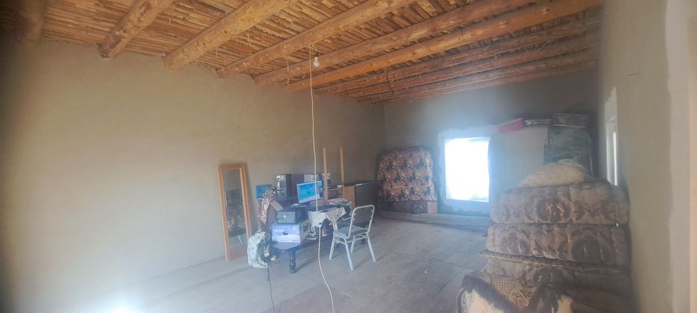 Ховли 8,7 сотик нархи 105000 минг доллир