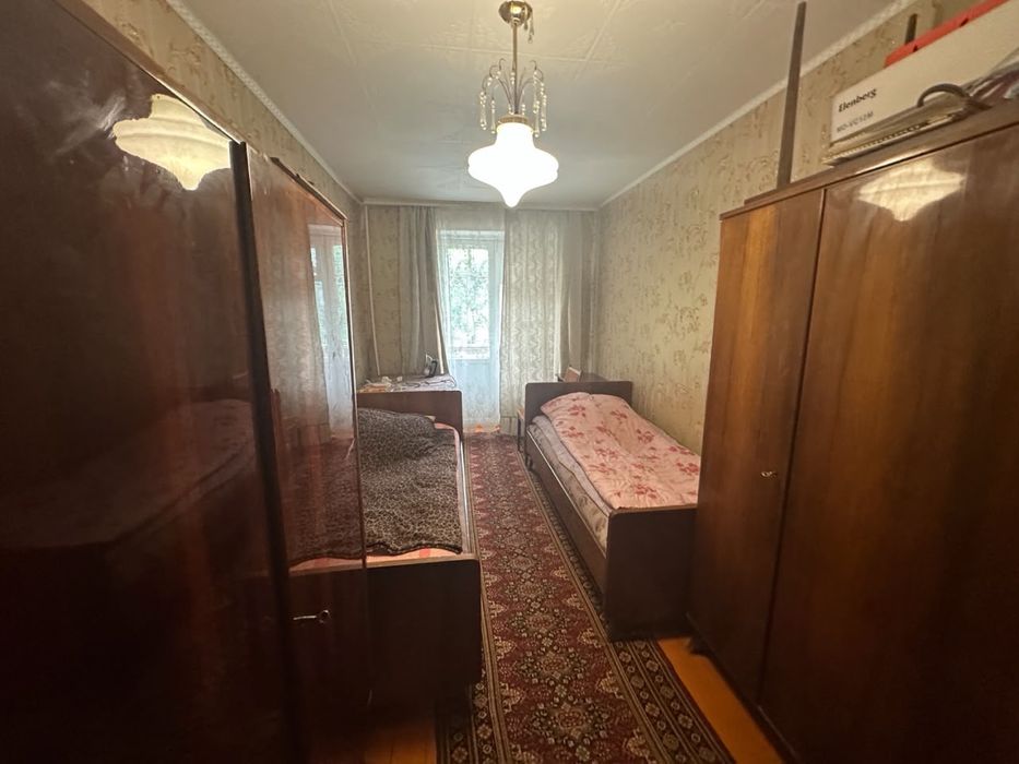 Продам квартиру 3- комнатную Бак-Бак