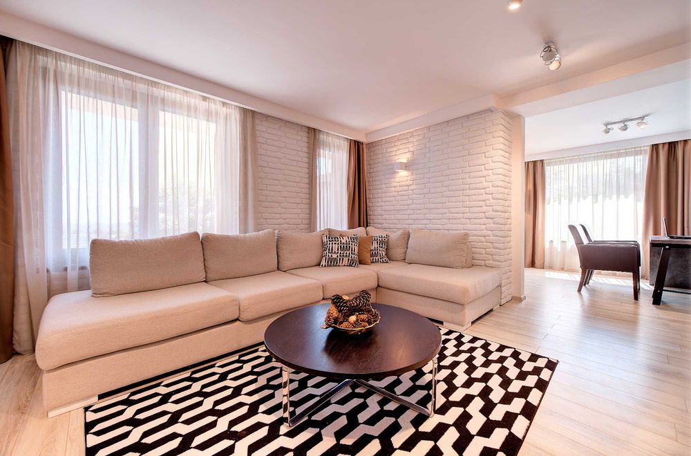 Дава се под наем Къща в Варна, Нептун - 430 кв.м за 510 € - Снимка #15