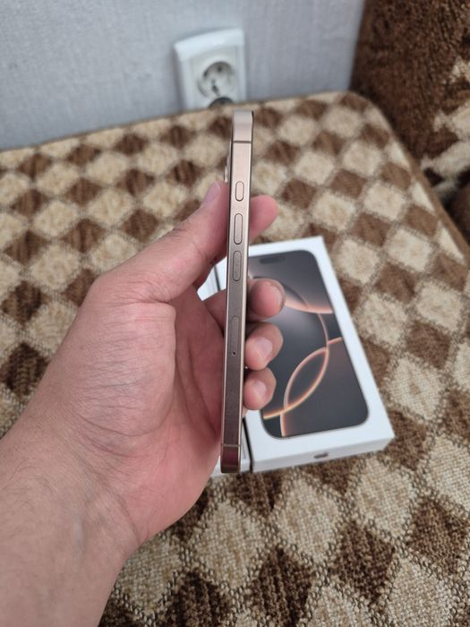 Продам/обмен iPhone 16 Pro 128gb desert titanium