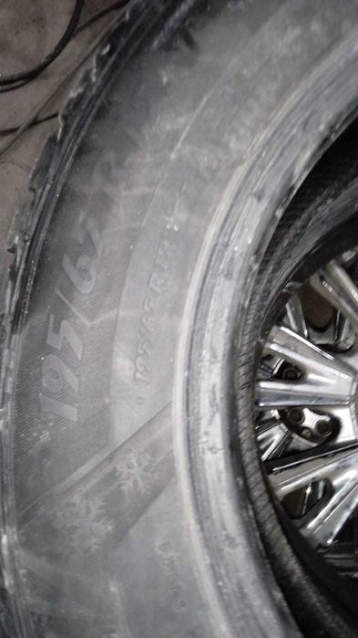 Машина шины колеса