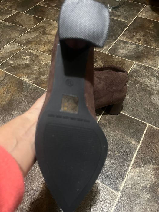 Дамски ботуши нови