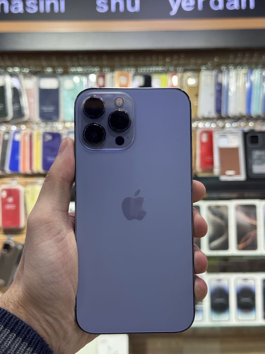 iPhoen 13 Pro Max blue