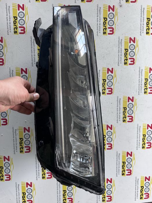 Far stanga full LED Skoda Octavia 4 2020-2024