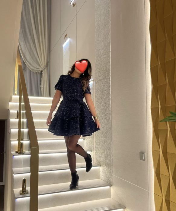 Продам женская платье 44размер