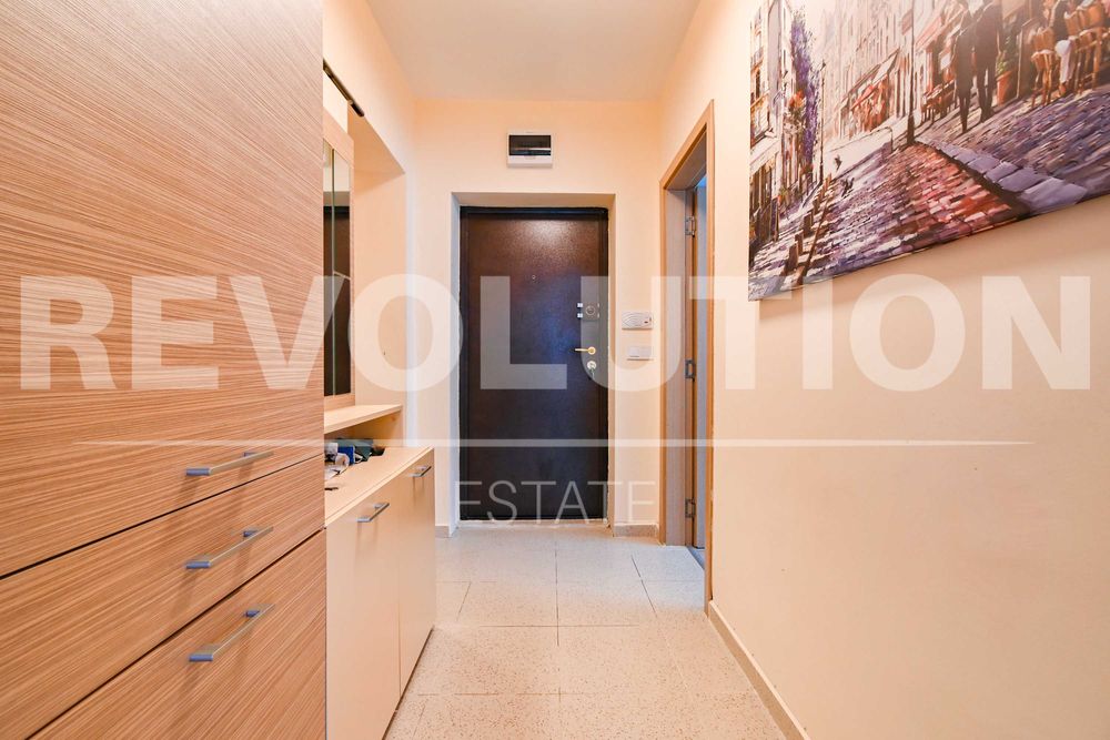 Продава се Четиристаен апартамент в София, Изток - 126 кв.м за 2612 €/кв.м - Снимка #15