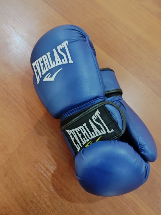 Боксёрскыйе перчатка