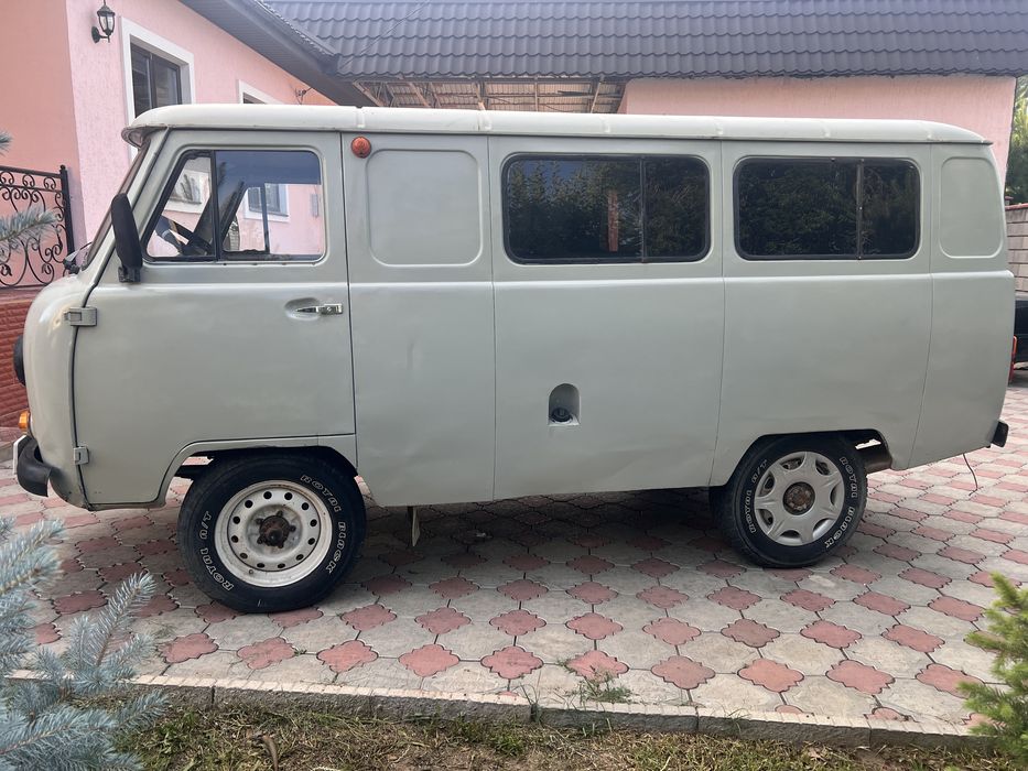 Продам уаз буханка